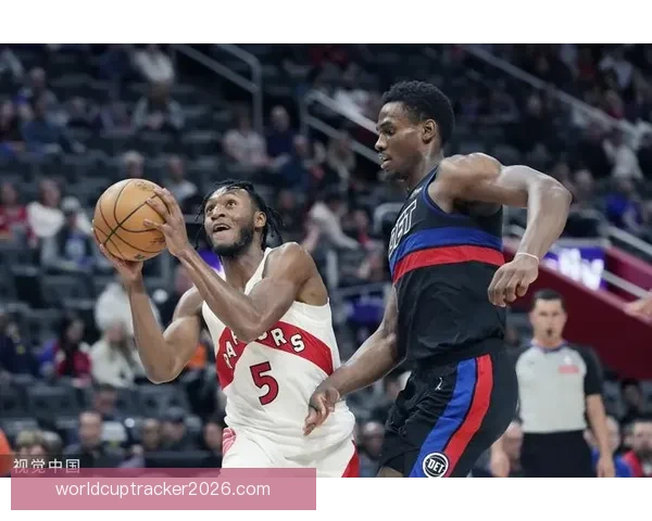 活塞时隔18年再获55胜 杜伦复出砍31+9带队轻取猛龙